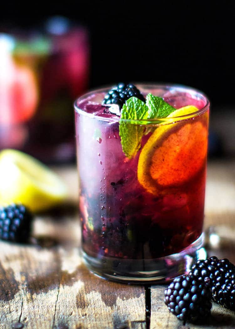 Blackberry Lemon Gin & Tonic - 9 delicious summer cocktails