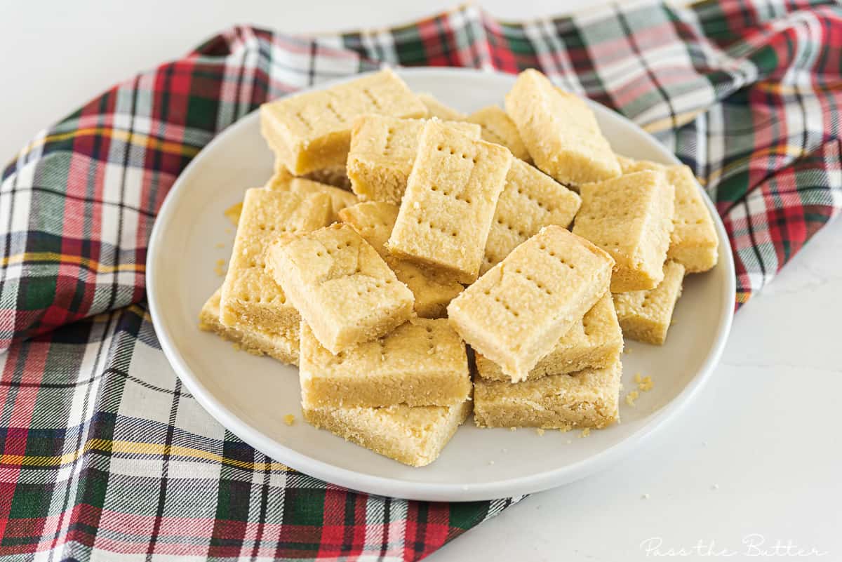 plate of classic shortbread cookies
